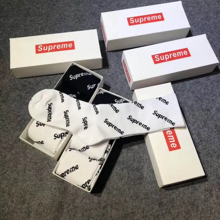 Supreme Sock 0724